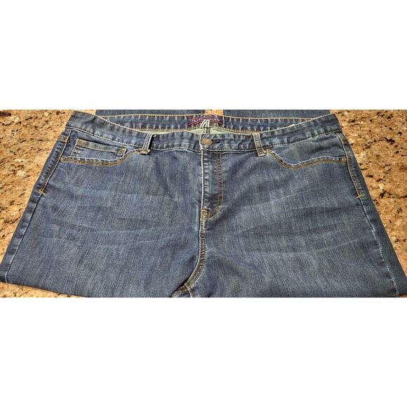 Tommy Hilfiger Jeans Womens 18 Skinny Mid Rise Dark Wash Blue Denim Stretch - Picture 14 of 15